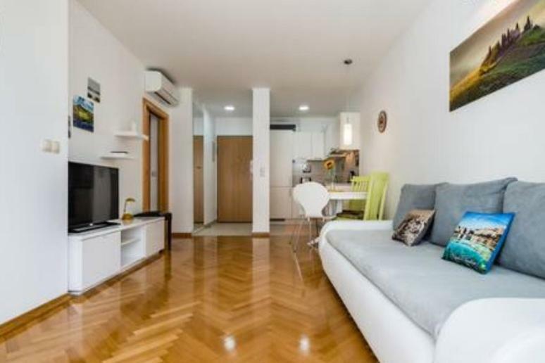 Apartamento Granny Mira Omiš